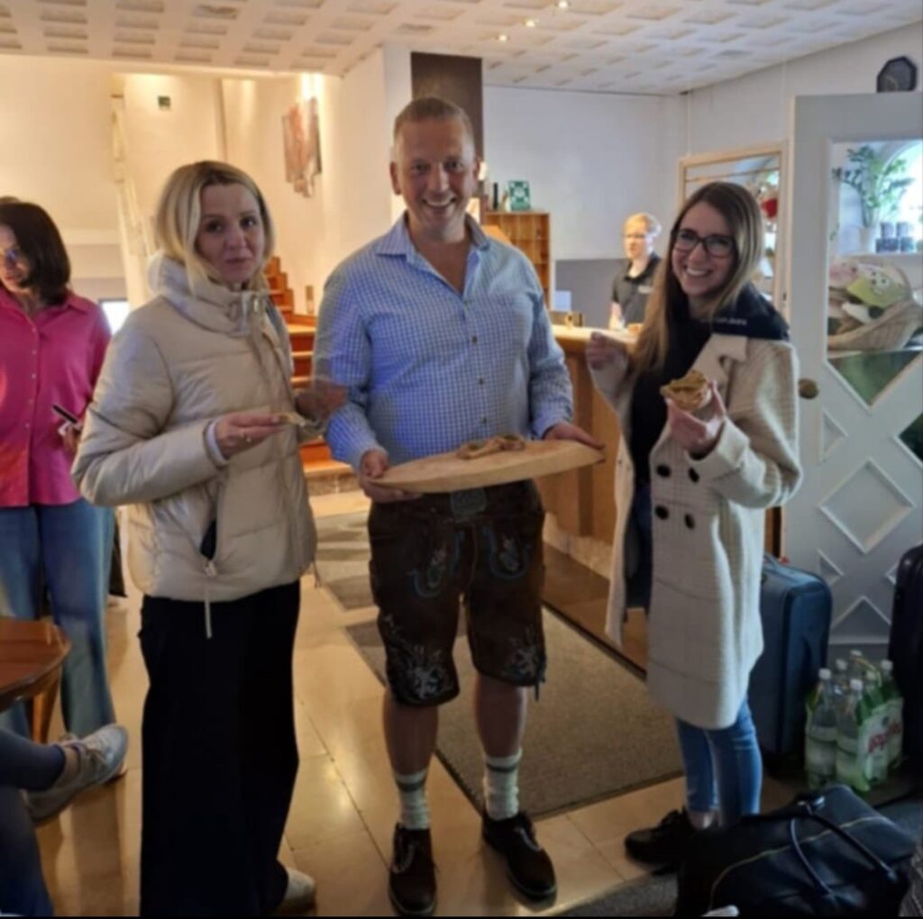 przywitanie grupy warsztaty 25