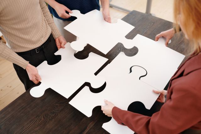 Read more about the article SWOT – skuteczne narzędzie coachingowe dla lidera zespołu